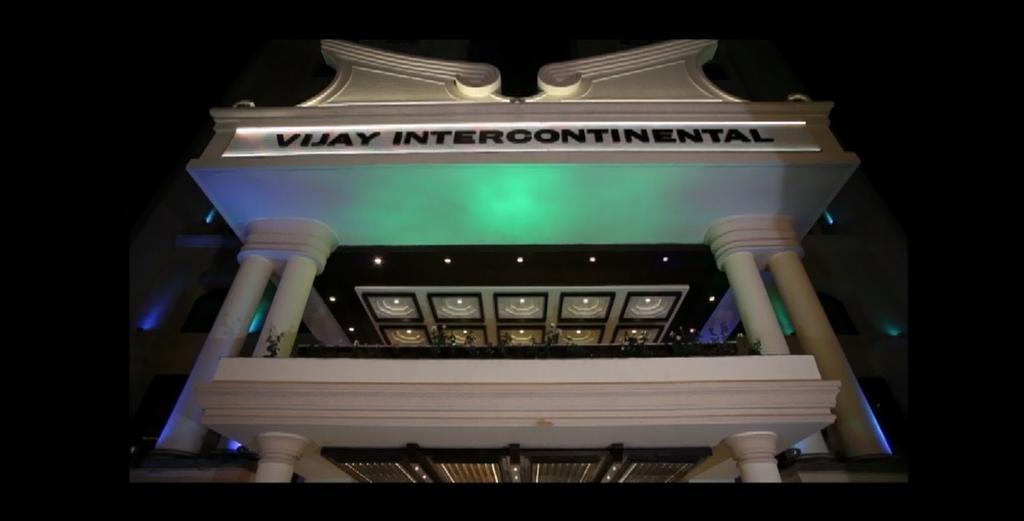 Hotel Vijay Intercontinental Kanpur Exterior foto